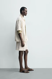 TEXTURED JACQUARD SHORTS