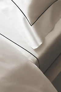 SATEEN FLAT SHEET WITH EMBROIDERED EDGE