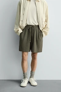 TEXTURED RELAXED FIT SHORTS