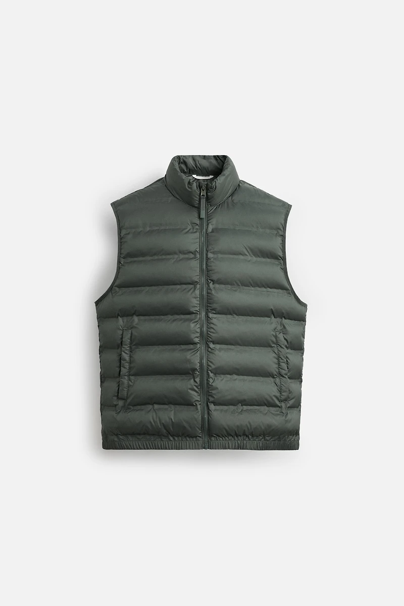LIGHTWEIGHT PADDED VEST