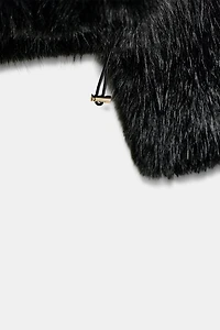 VESTE À CAPUCHE EFFET FOURRURE