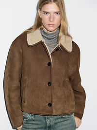 Short leather jacket with lambskin
