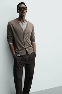 100% WOOL CARDIGAN