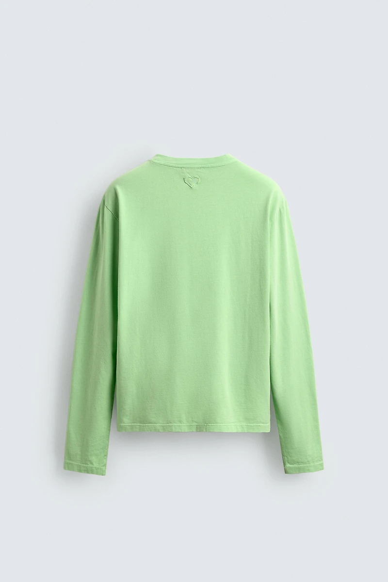 EMBROIDERED HEART T-SHIRT