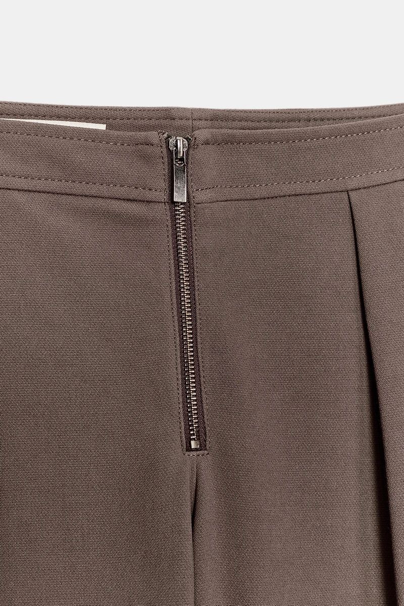 PANTALON CAROTTE À FERMETURE ÉCLAIR