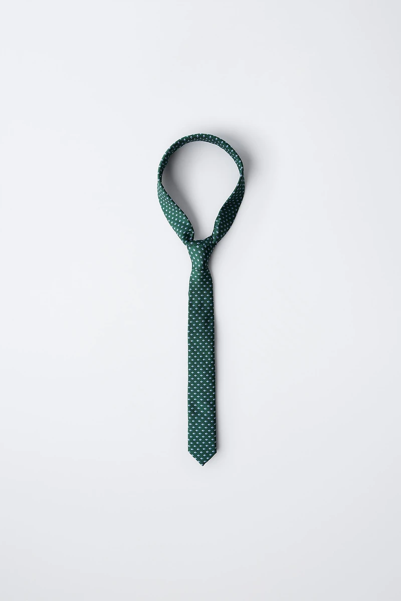 FISH PRINT TIE