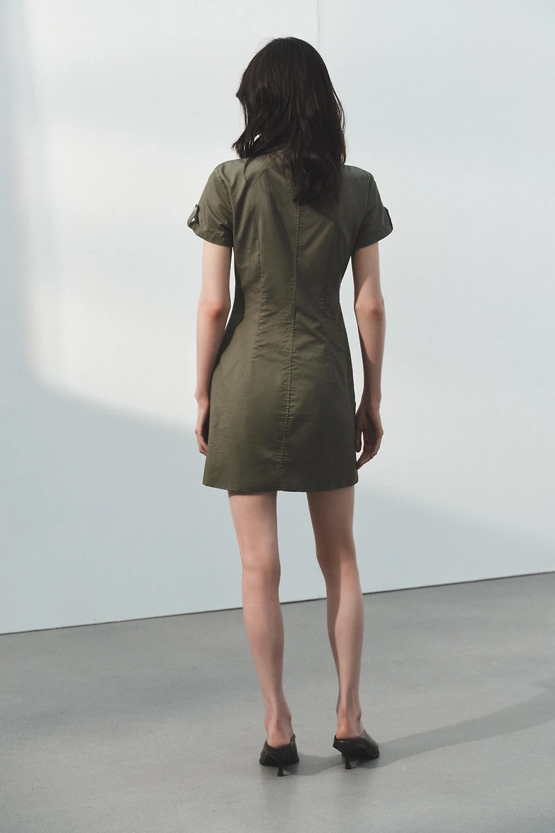 ROBE GABARDINE À POCHES