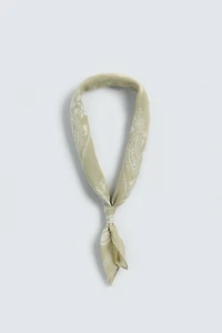 PAISLEY PRINT BANDANA