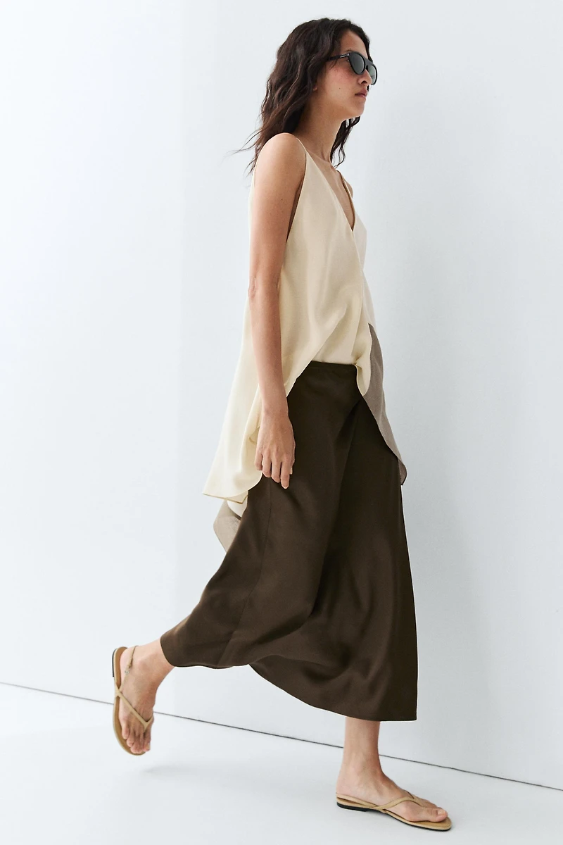 Flowing satin skirt