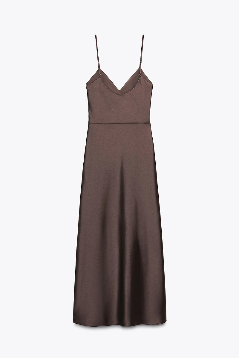 ROBE MIDI SATINÉE À FRONCES