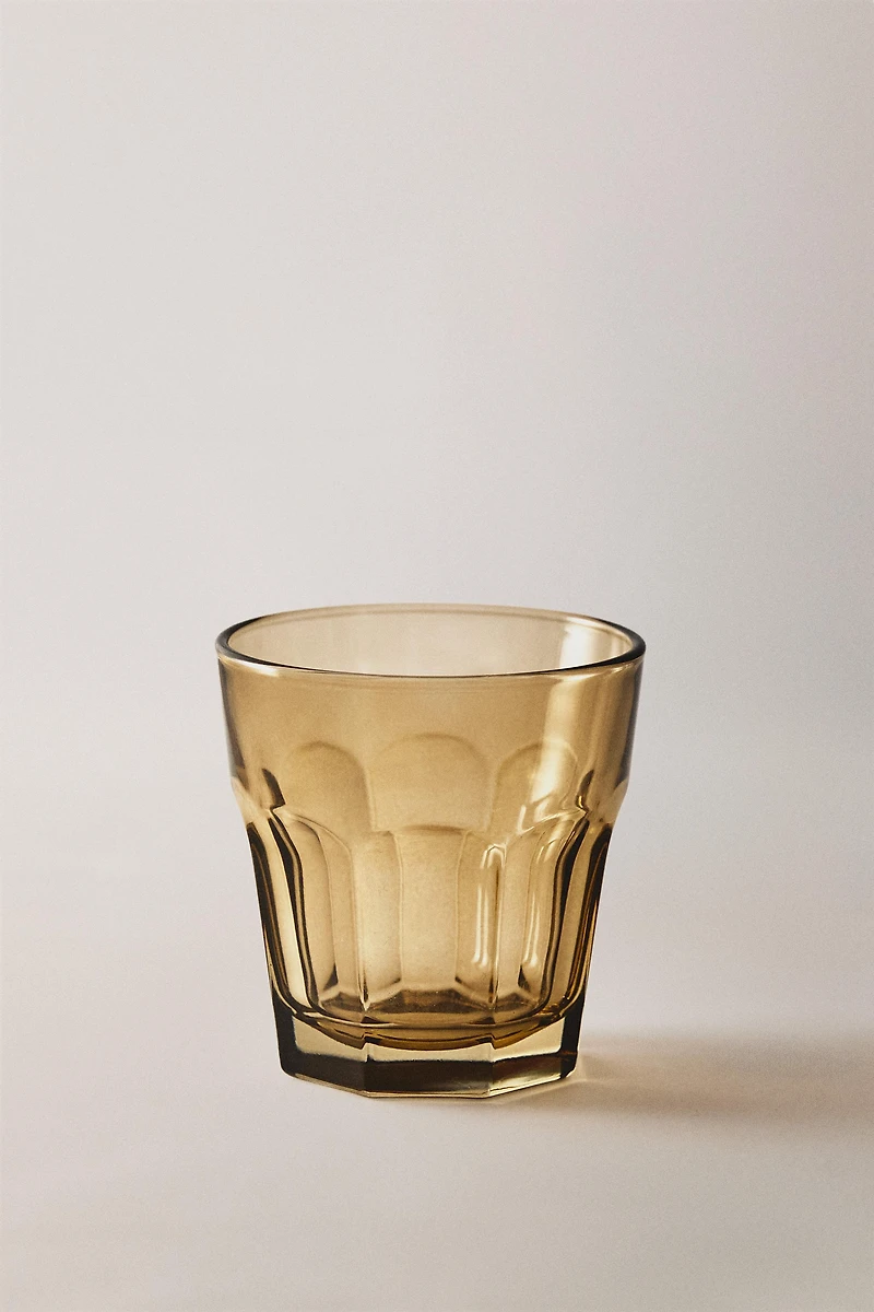 COFFEE TUMBLER WITH RAISED DESIGN