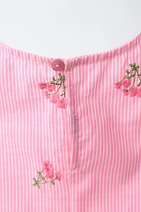 EMBROIDERED FLORAL STRIPED TOP
