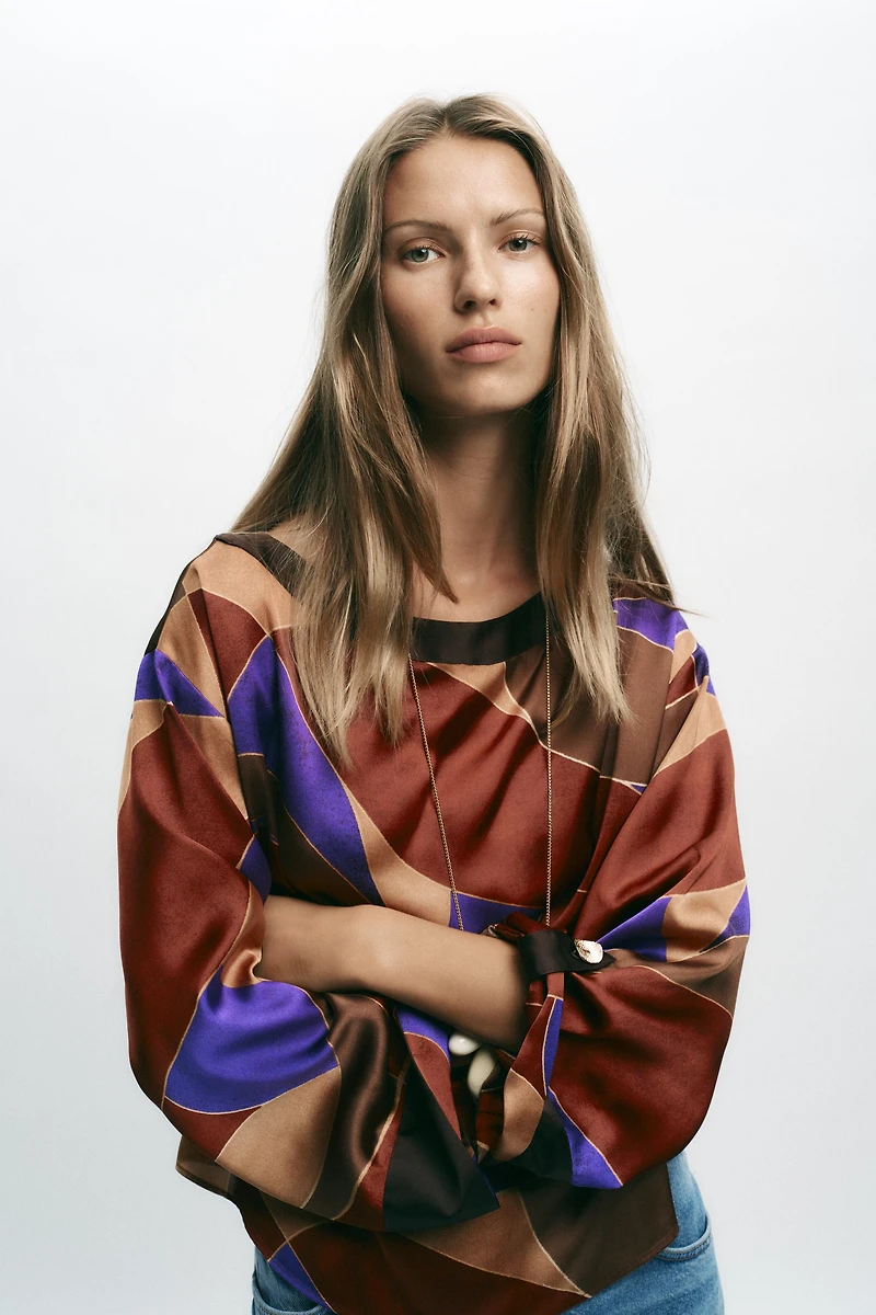 PRINTED SATIN SHIRT