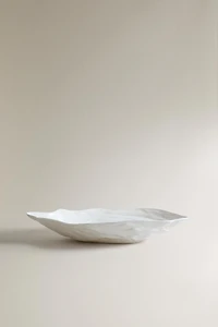 LARGE PORCELAIN SHELL SERVING DISH