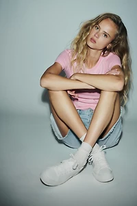 TOPSTITCHING DETAIL SNEAKERS