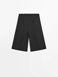 Long 100% wool Bermuda shorts