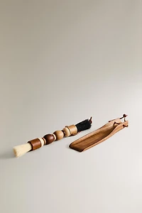 ACACIA WOOD DUSTPAN AND BRUSH SET (SET OF 2)