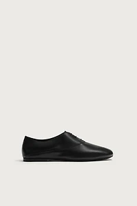 LEATHER SHOES