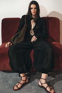 RUCHED SEMI-SHEER KNIT TOP