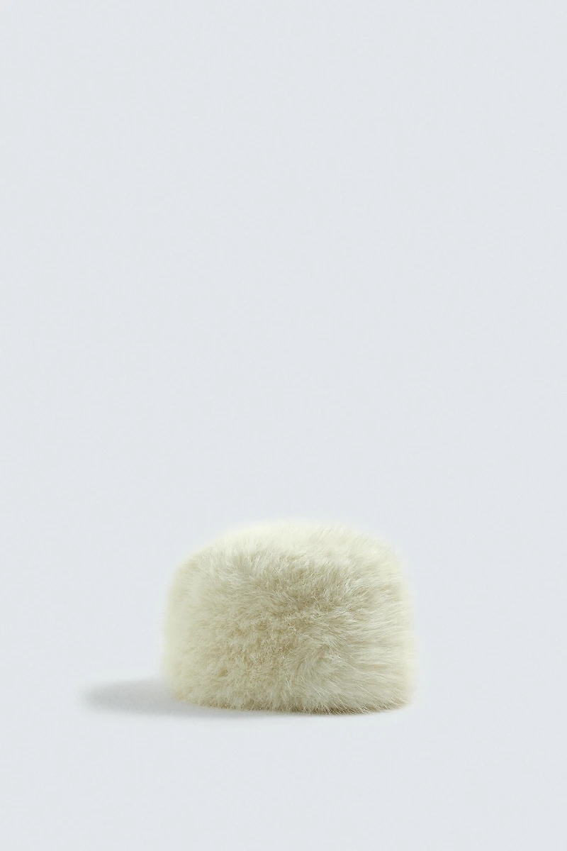 FAUX FUR HAT HARRY LAMBERT FOR ZARA X DISNEY