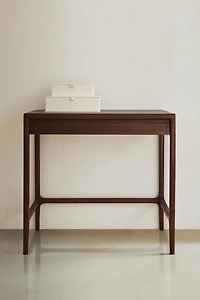WOODEN VANITY UNIT