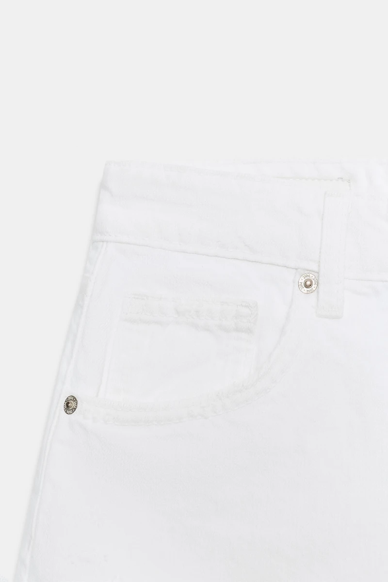 SHORT EN JEAN TRF TAILLE HAUTE DÉCHIRÉ