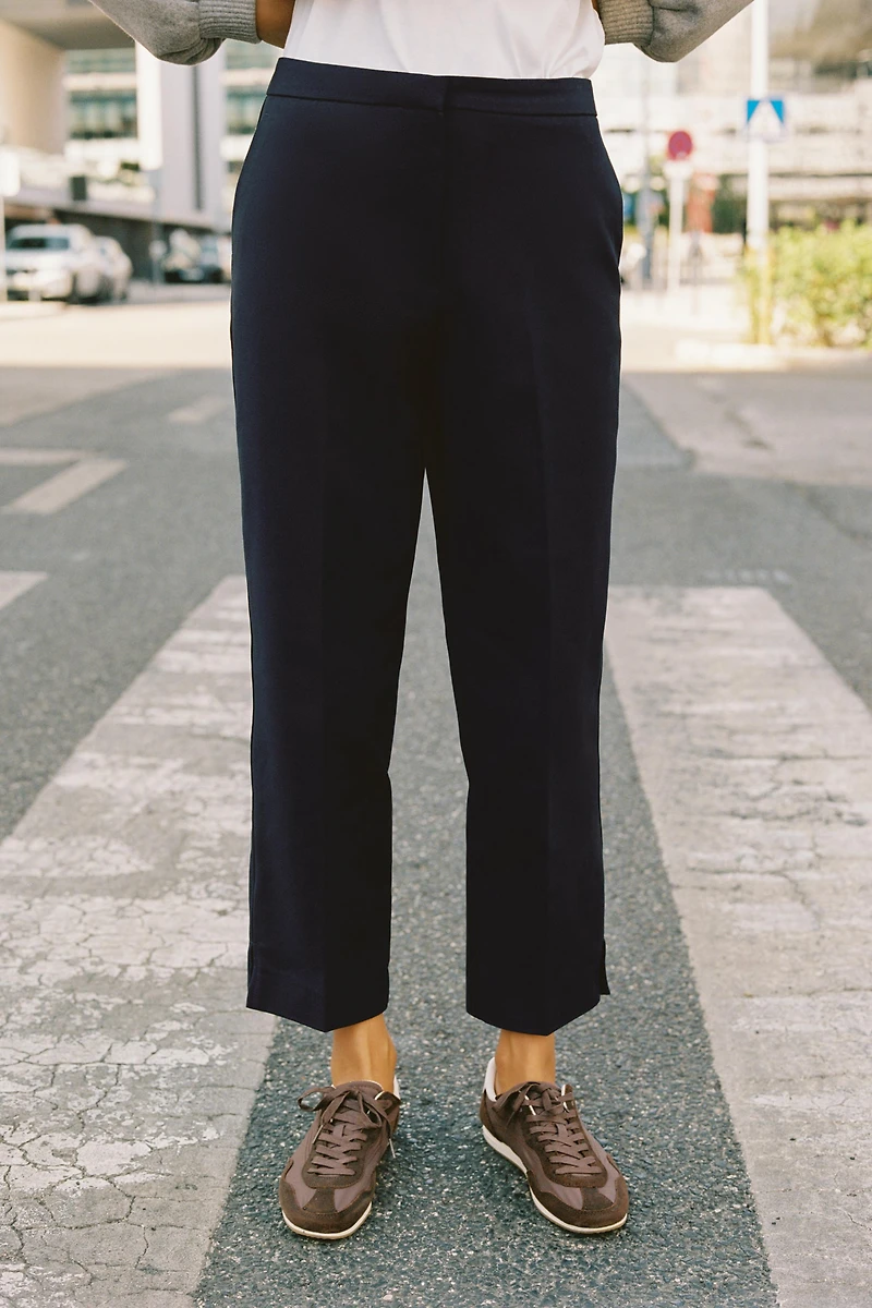 PANTALON BAS FENTE