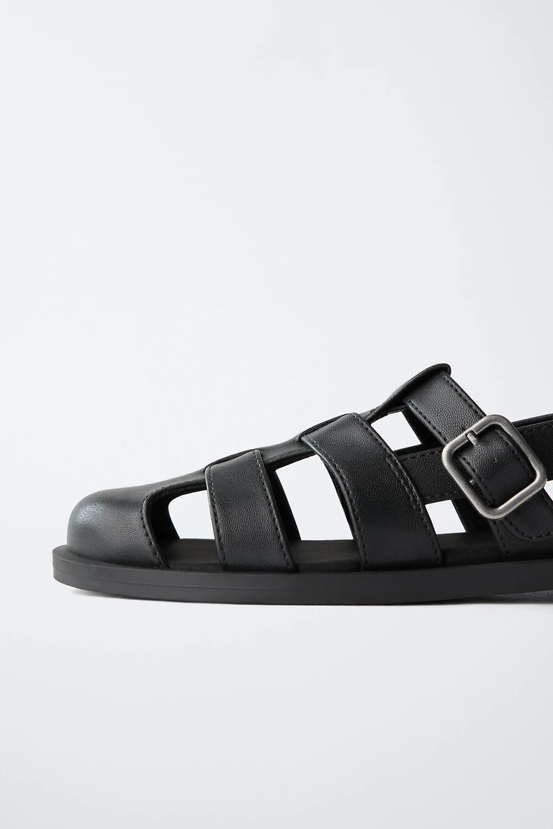 BUCKLED FISHERMAN SANDALS