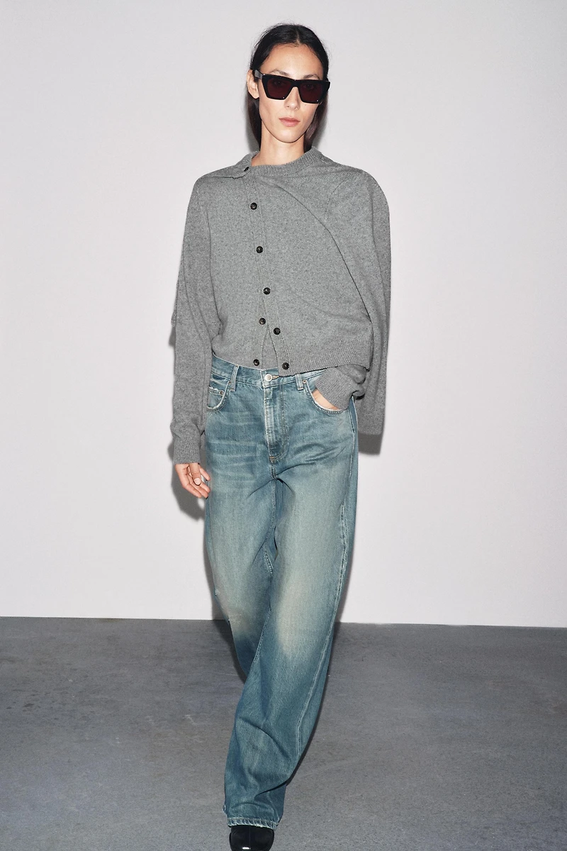 GILET BASIQUE EN CACHEMIRE ET LAINE