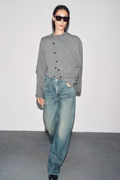 GILET BASIQUE EN CACHEMIRE ET LAINE