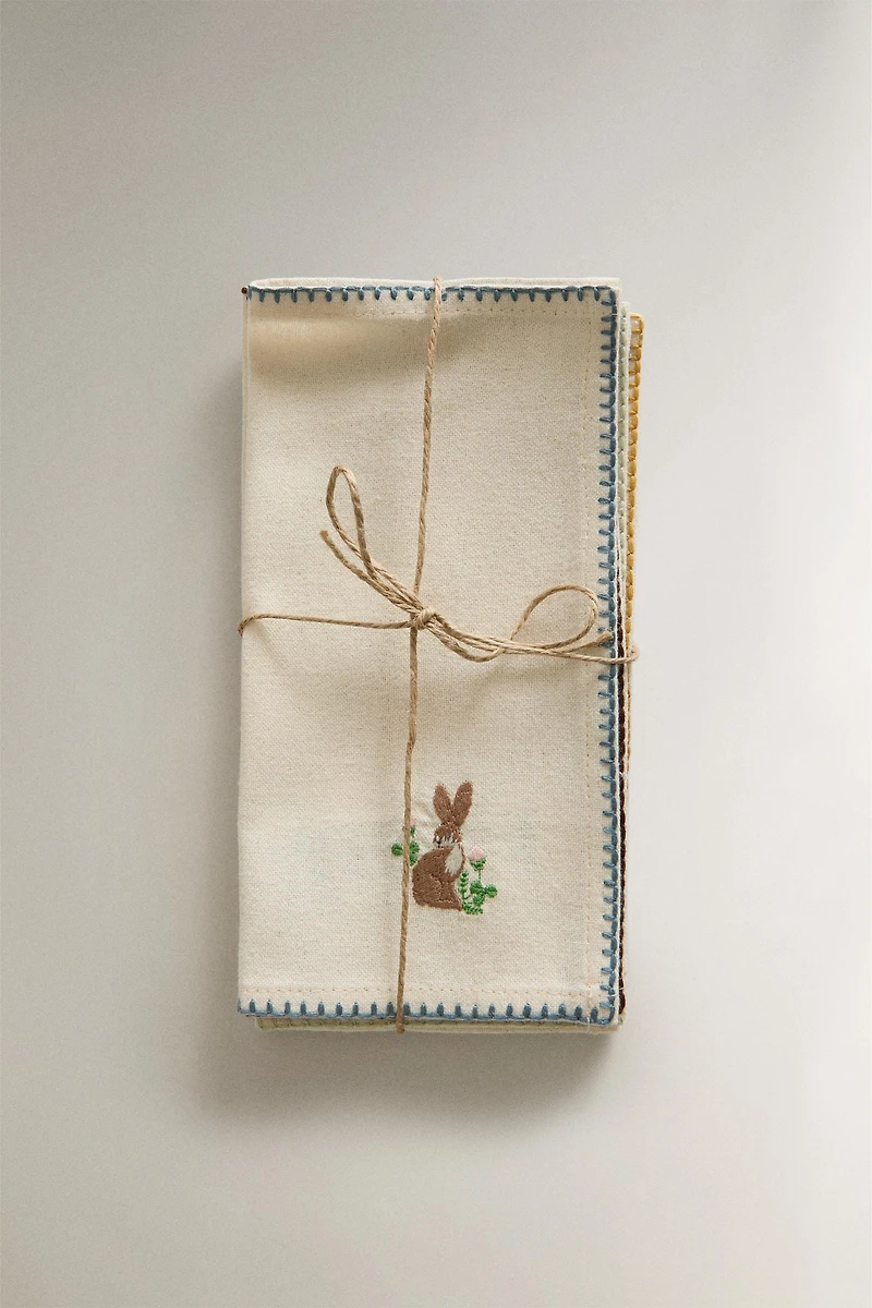 PACK SERVIETTES BRODERIE PÂQUES (LOT DE 4)