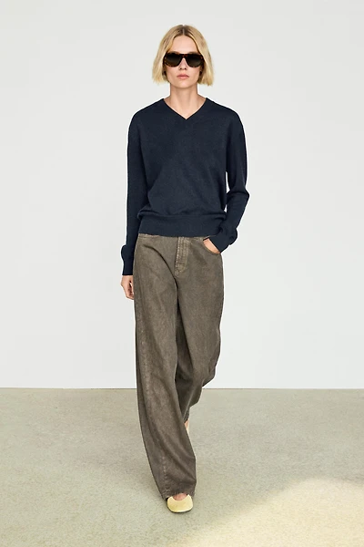 100% cashmere knit sweater