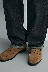 MOCASSINS EN CUIR AVEC MASQUE