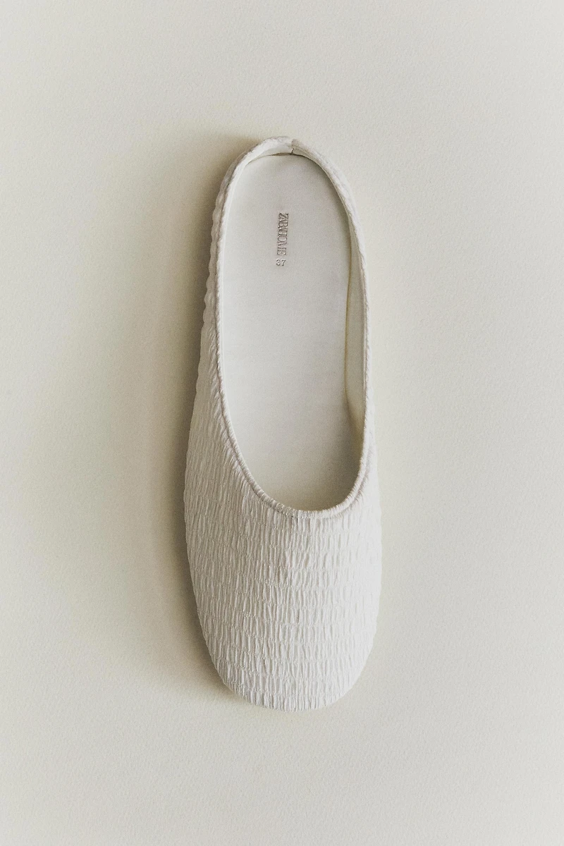 PLEATED SLIPPERS WITH LEATHER SOLE