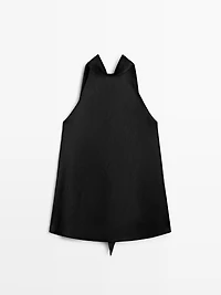 Top satiné à encolure américaine et nœud