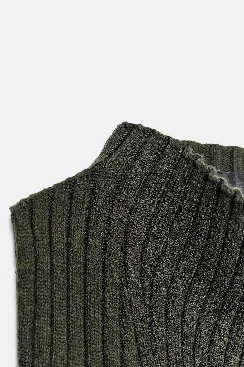 30% WOOL RIB TOP
