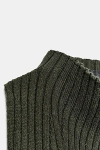 30% WOOL RIB TOP