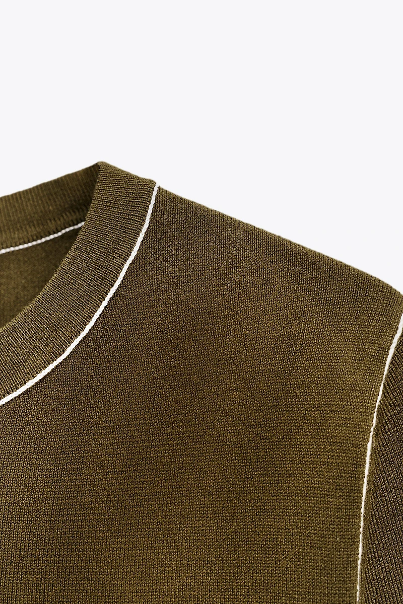 CONTRAST TRIM KNIT SHORT SLEEVE TOP