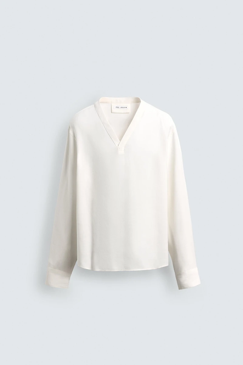 FLOWY V-NECK SHIRT