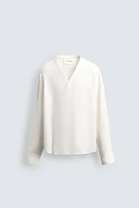 FLOWY V-NECK SHIRT