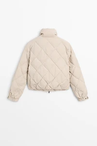Short water-repellent down jacket