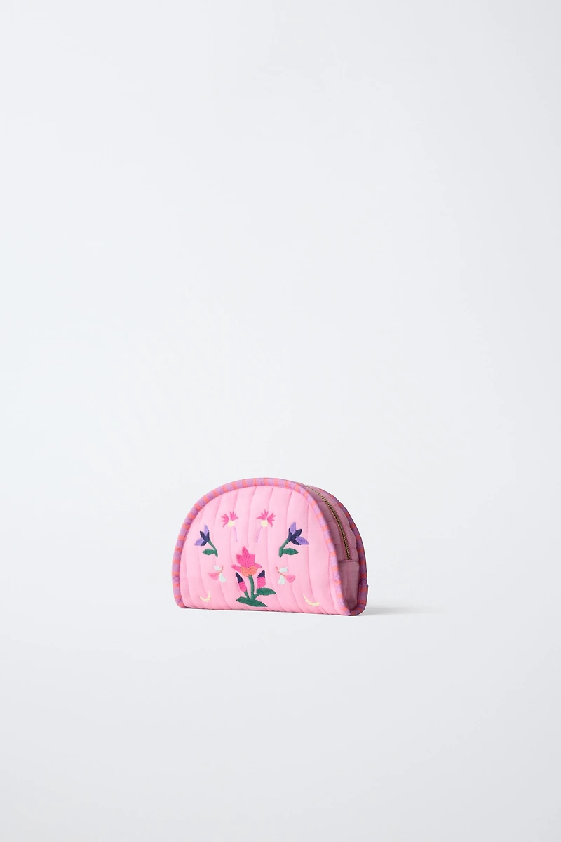 EMBROIDERED FLORAL TOILETRY BAG