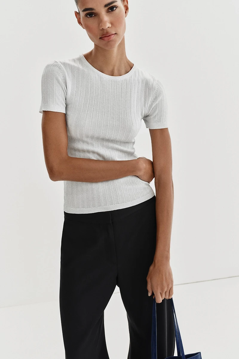 METALLIC THREAD RIB KNIT TOP