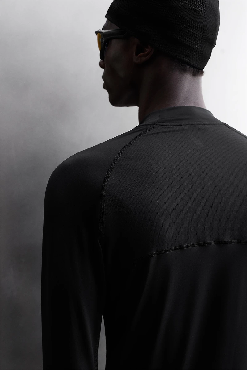 FIRST LAYER RUNNING T-SHIRT