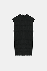GATHERED KNIT TOP