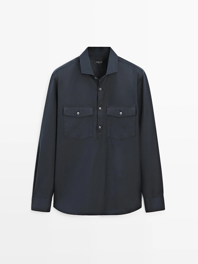 Cotton shirt with pockets