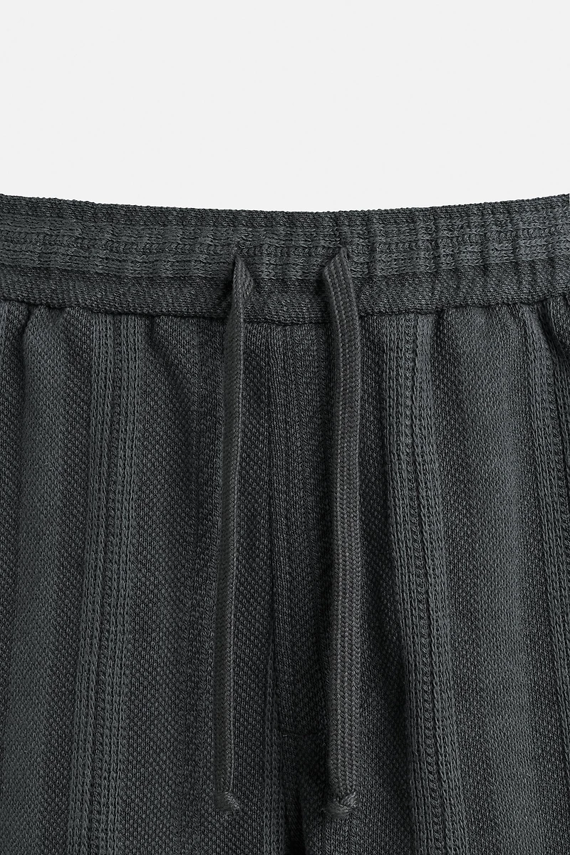 JACQUARD TEXTURED SHORTS
