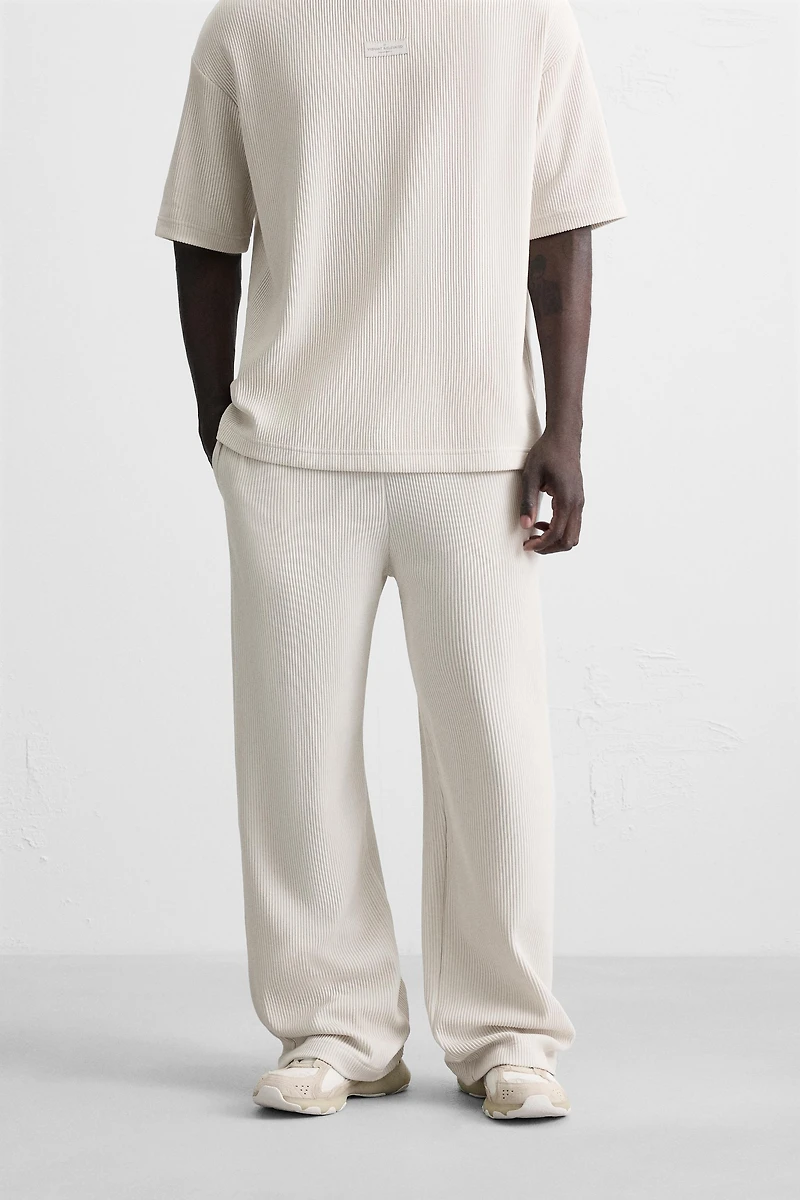 VERTICAL TEXTURED JOGGER PANTS