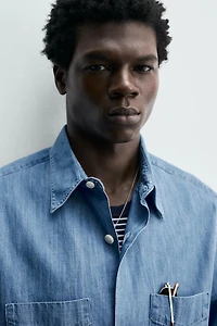 CHEMISE EN DENIM À POCHES