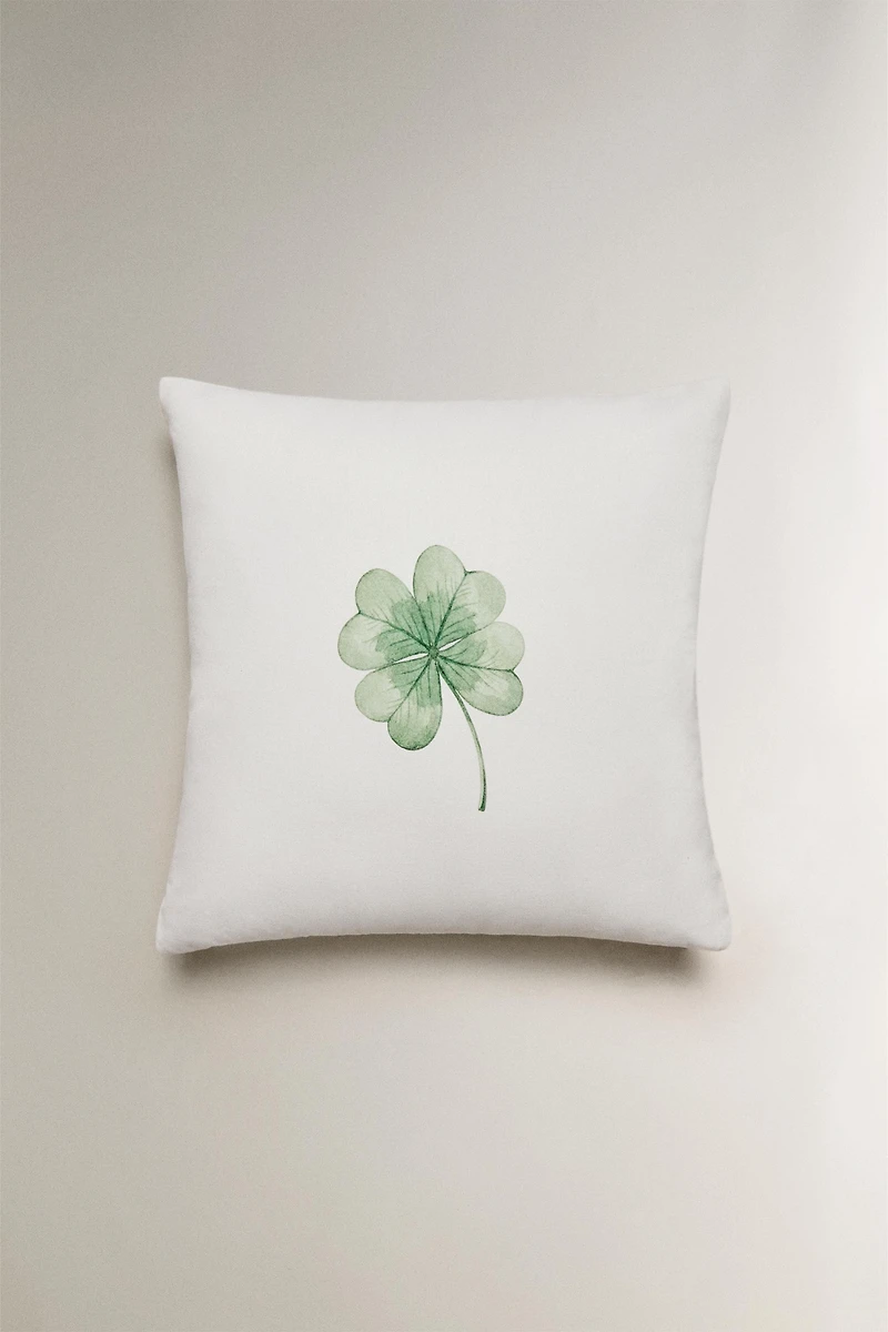 CLOVER THROW PILLOW COVER
